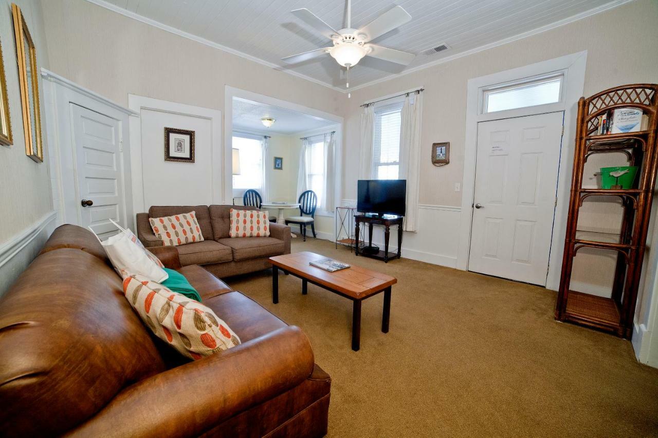 Georgianne Inn & Suites Check In 212 Butler Ave Tybee Island Exterior foto